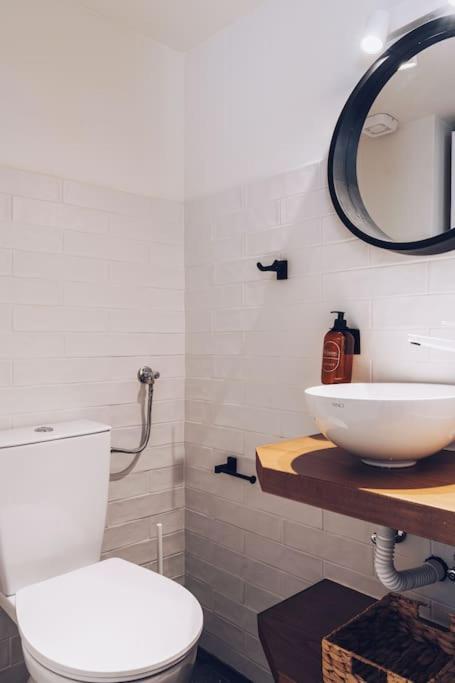 The Repose Aesthetic Apt. R2 Appartement